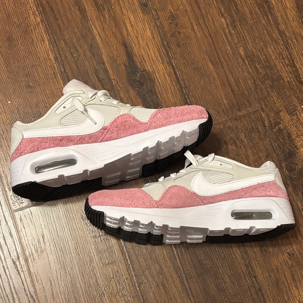 Nike Women's Pink and White Sneakers